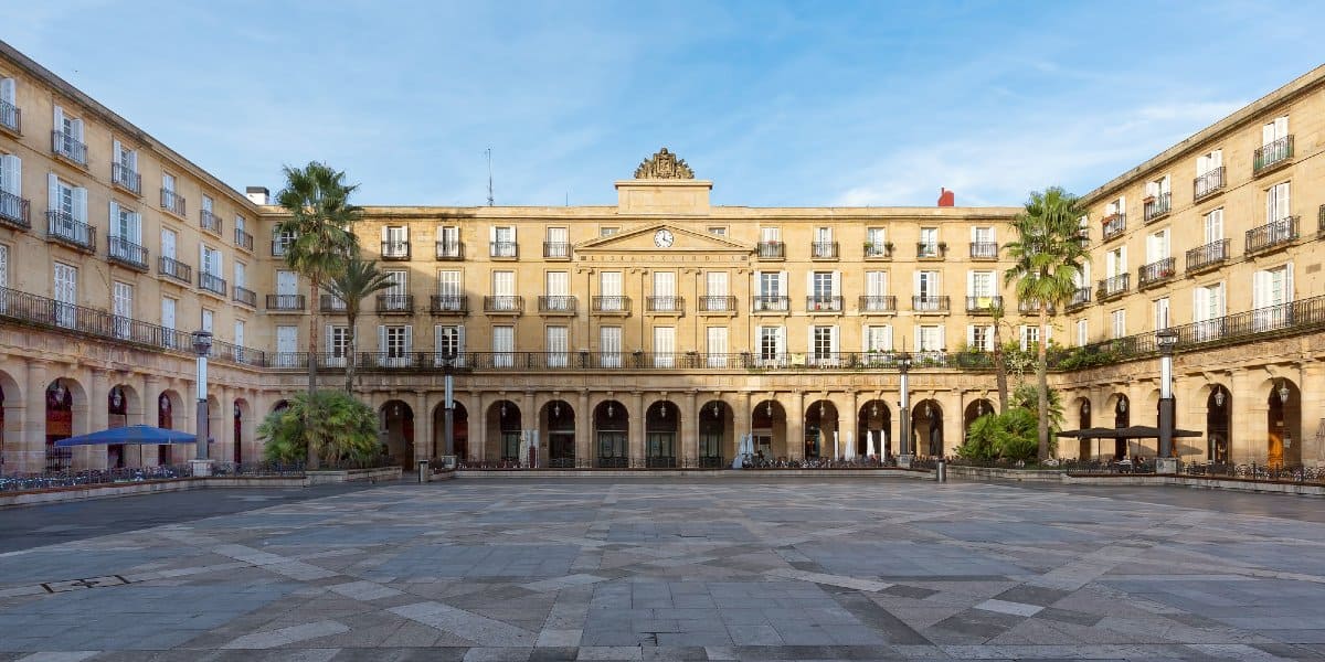 Cosa vedere a Bilbao Plaza Nueva